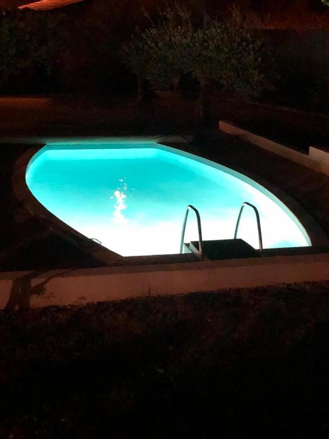 Chambres D'Hotes Marylou Valensole Kültér fotó